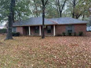 705 S Cherry St, Hamburg, AR 71646