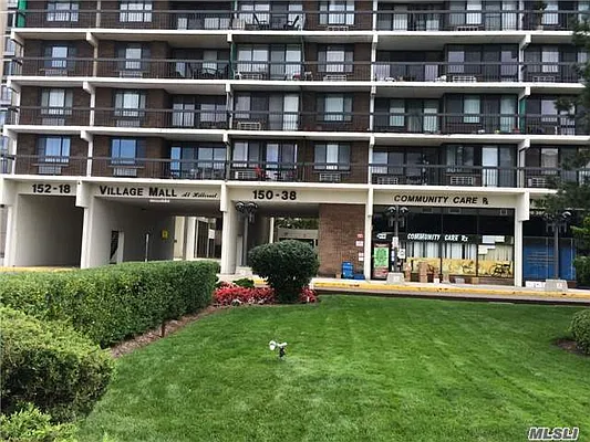 Sold by Century Homes Realty Group LLC | media 21