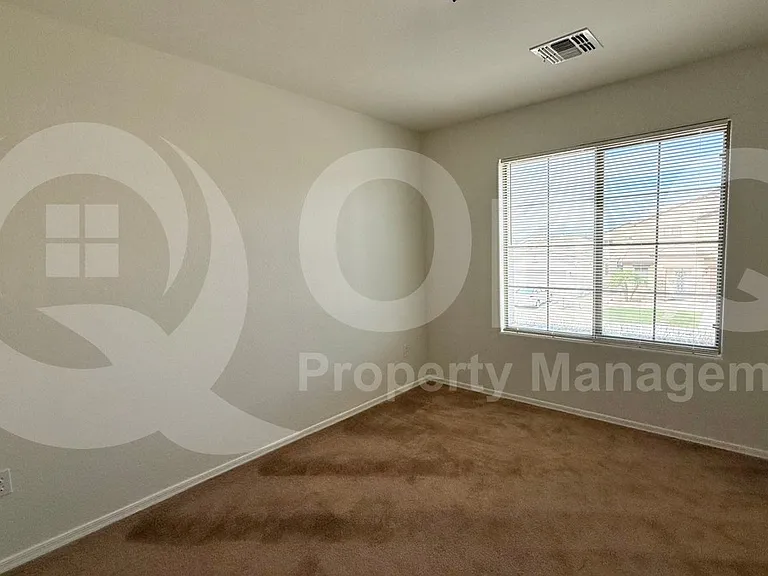 1831 W Desert Seasons Dr — Photo 11