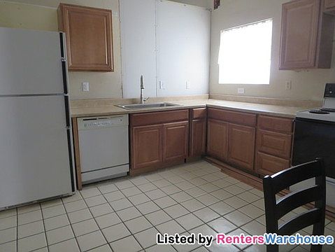 4th image of 4836 E Western Star Blvd