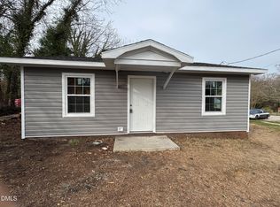 713 Water St, Henderson, NC 27536