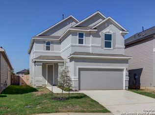 5115 Bank Runner, Elmendorf, TX 78112