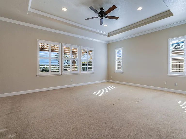 5035 Tesoro Way — Photo 27