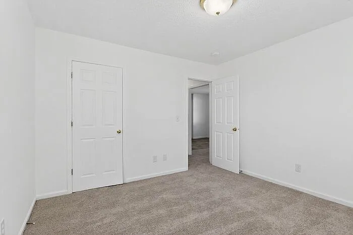 93 Sunderland Rd SW — Photo 23