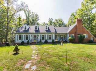 10473 Georgetown Rd, Mechanicsville, VA 23116