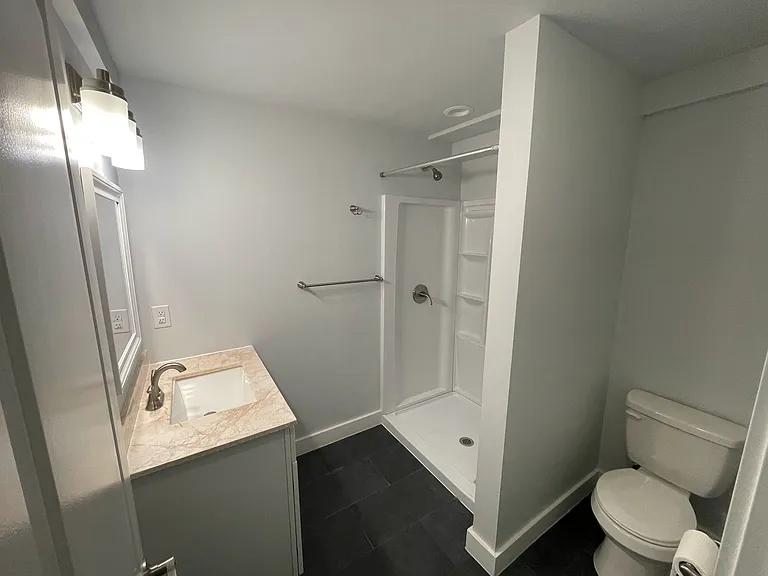 20704 Des Moines Memorial Dr S — Photo 14