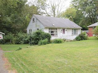 2962 Old Home Rd, Akron, OH 44312