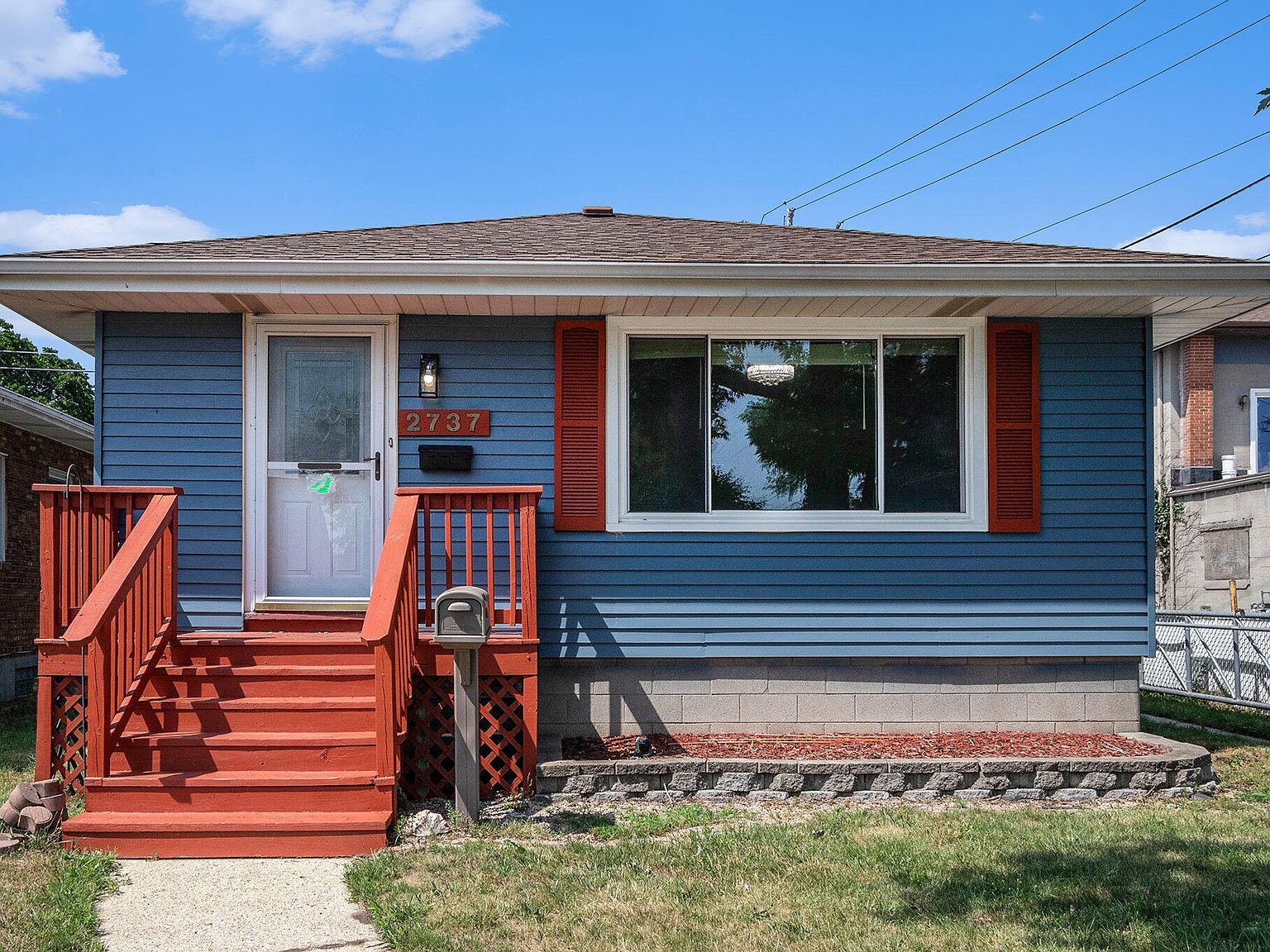 2737 173rd St, Hammond, IN 46323 | Zillow