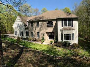 10 Continental Dr, Sparta, NJ 07871