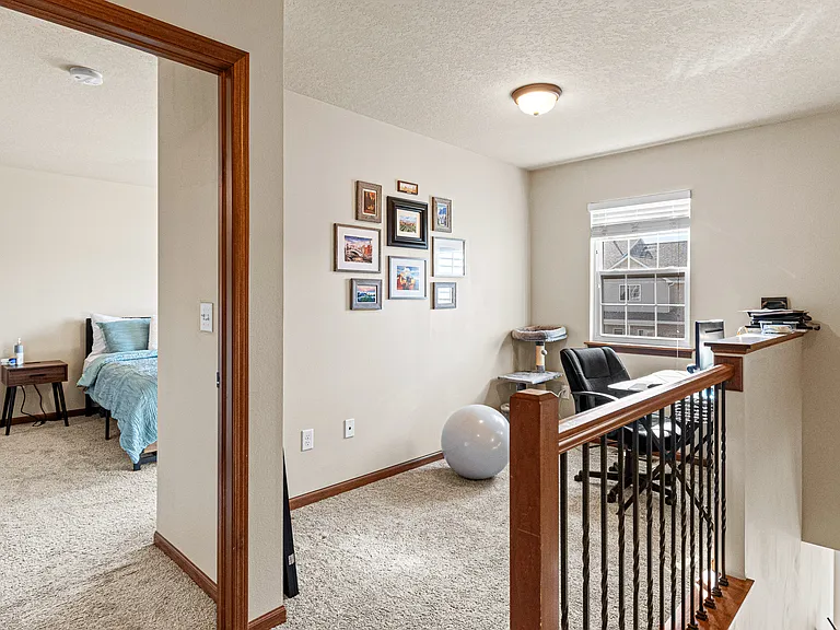 1554 Burr Dr — Photo 14