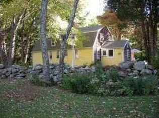 1300 Middle Rd, East Greenwich, RI 02818