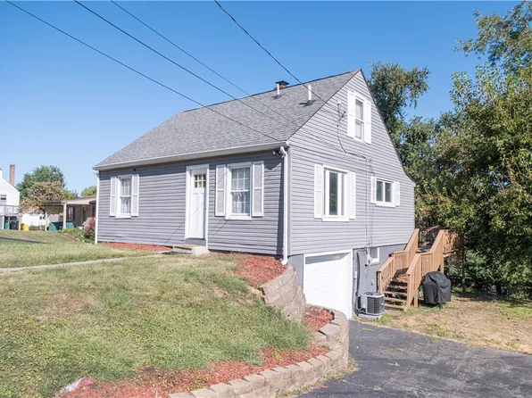 721 Linwood Dr, Pittsburgh, PA 15215