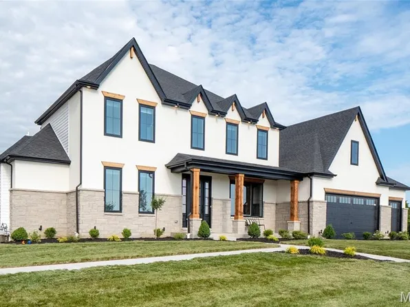 5609 Denali Rd, Saint Louis, MO 63128