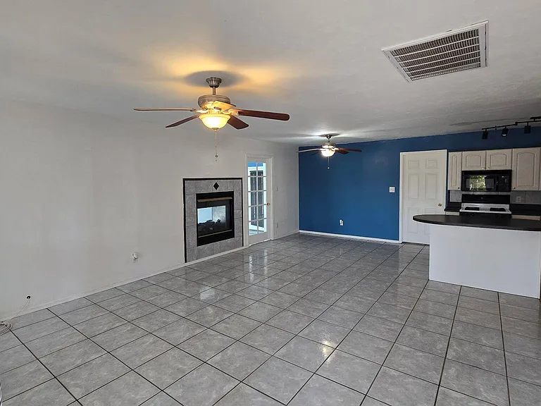 4050 S Kostka Ave — Photo 4