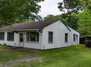 107 Tucker Ln, Hampton, VA 23669