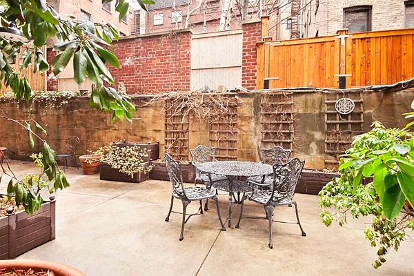 Sold by Town Residential | media 4