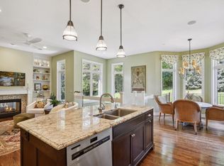 11248 Overlook Dr, Minnetonka, MN 55305