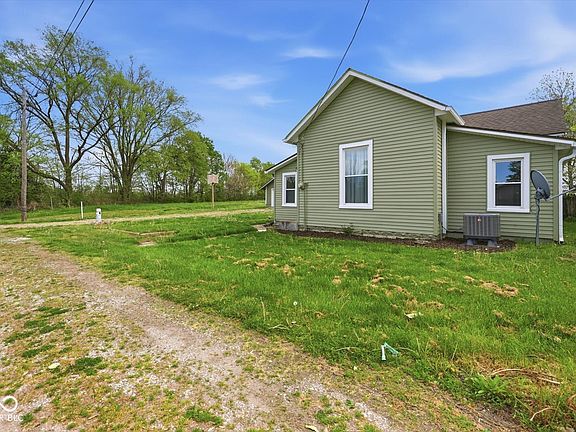 5th image of 10941 N County Road 1050 E