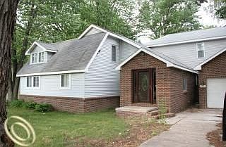 2nd image of 22190 Seminole St