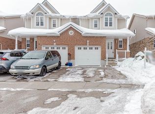 25 Donnenwerth Dr, Kitchener, ON N2E3X2