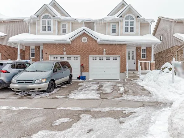 25 Donnenwerth Dr, Kitchener, ON N2E 3X2
