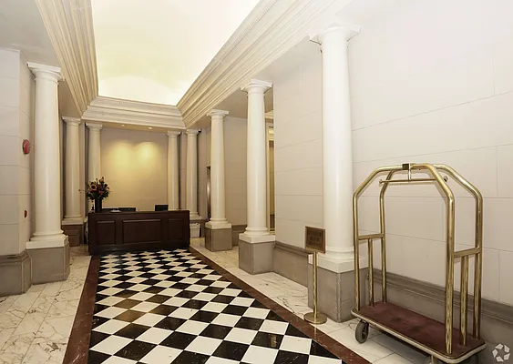 Rented by 280 Park Avenue South Realty | media 5