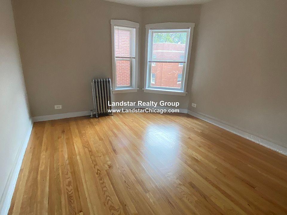 1st image of 4029.5 W Melrose St #3