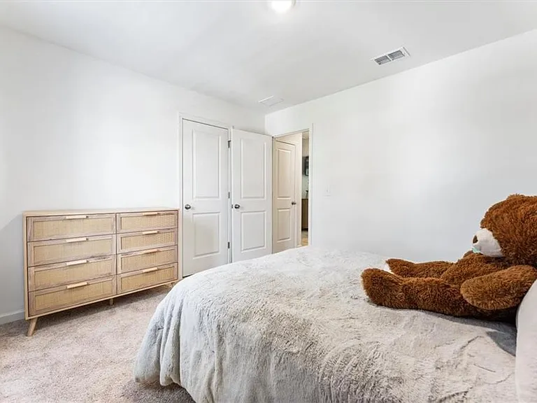 2359 Argento Cir — Photo 47