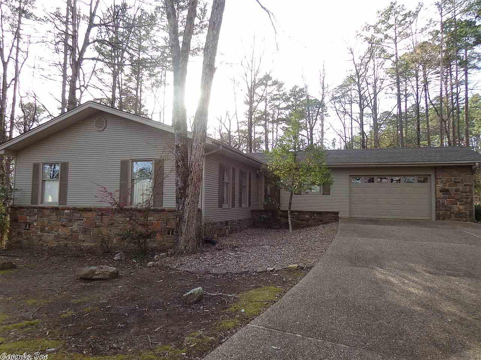 1st image of 12 Madrid Ln