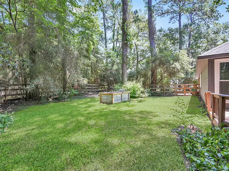 84 Oak Grove Ln — Photo 28