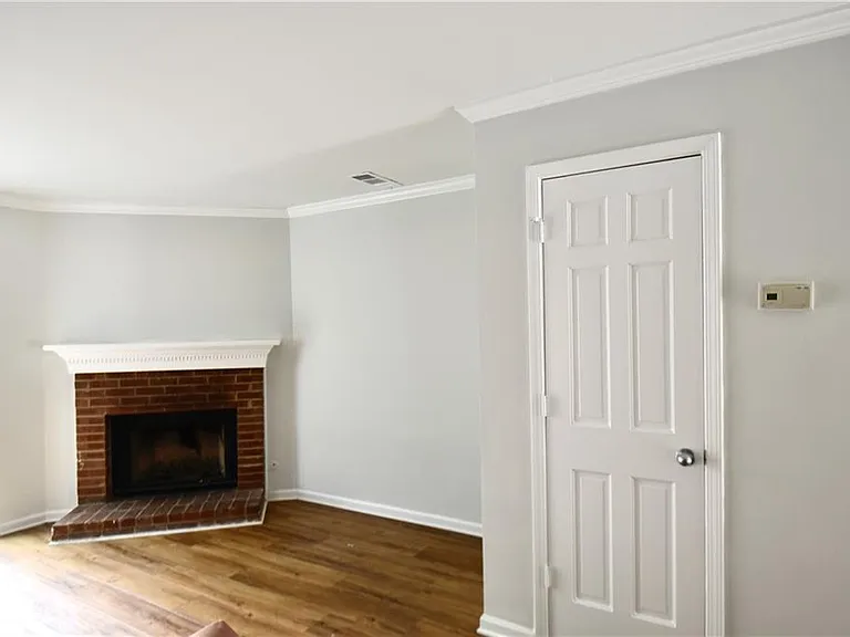 2898 Webb Bridge Rd — Photo 2