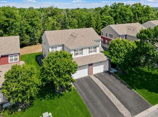 18060 Kindred Ct, Lakeville, MN 55044