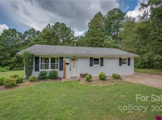 200 McDaniel St, Forest City, NC 28043