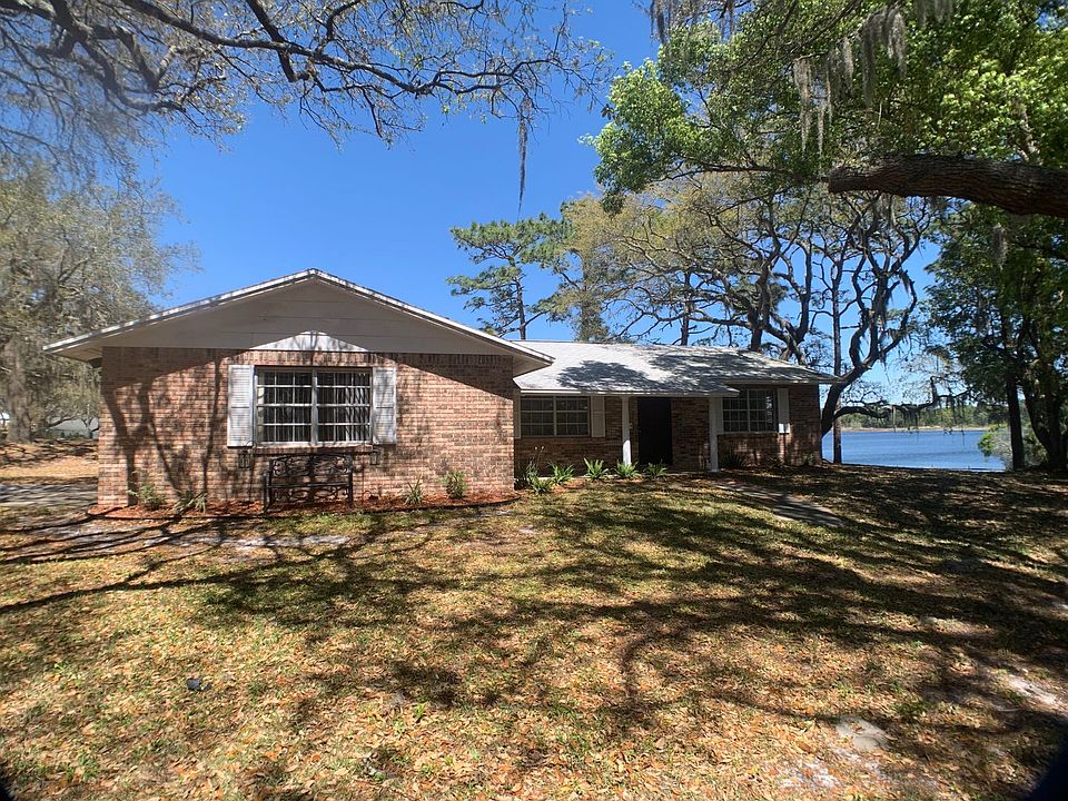 1st image of 1991 E Lake Dr