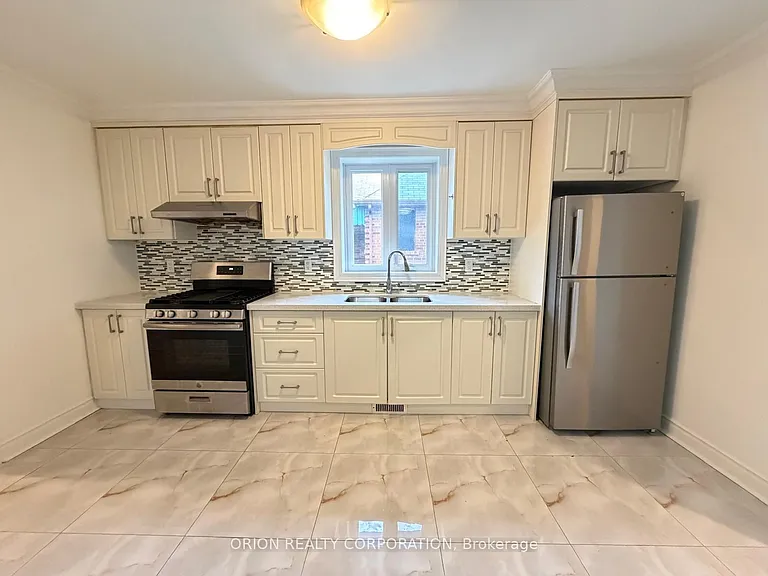 266 Viewmount Ave — Photo 8