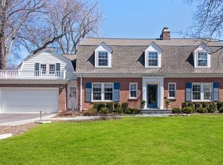 155 Spring Ln, Winnetka, IL 60093