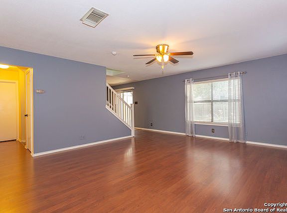 5th image of 11315 Tabletop Ln