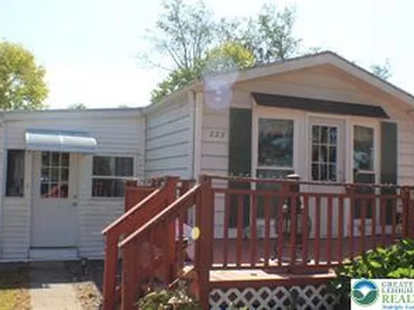 222 Independence Way, Mount Bethel, PA 18343