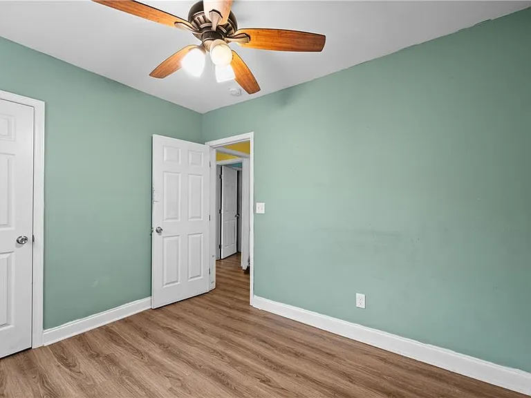 1124 Graymont Dr SW — Photo 15
