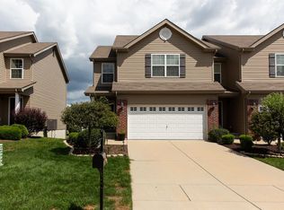 854 Harbor Woods Dr, Fairview Heights, IL 62208