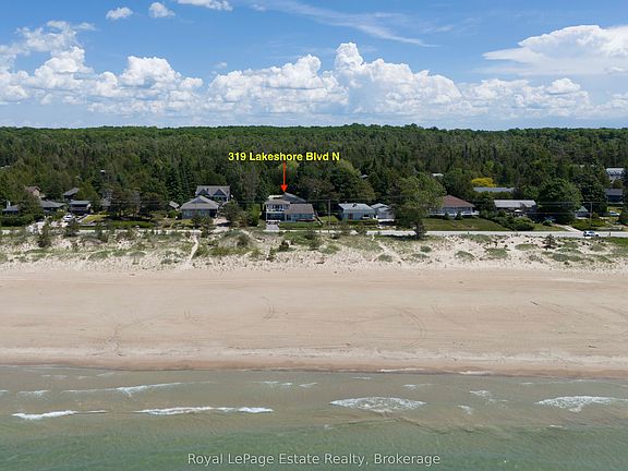 2nd image of 319 Lakeshore Blvd N