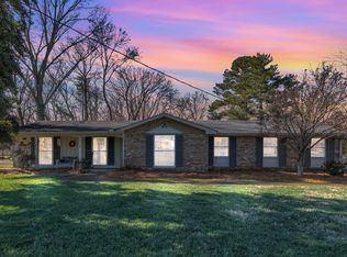 306 Raintree Dr, Hendersonville, TN 37075