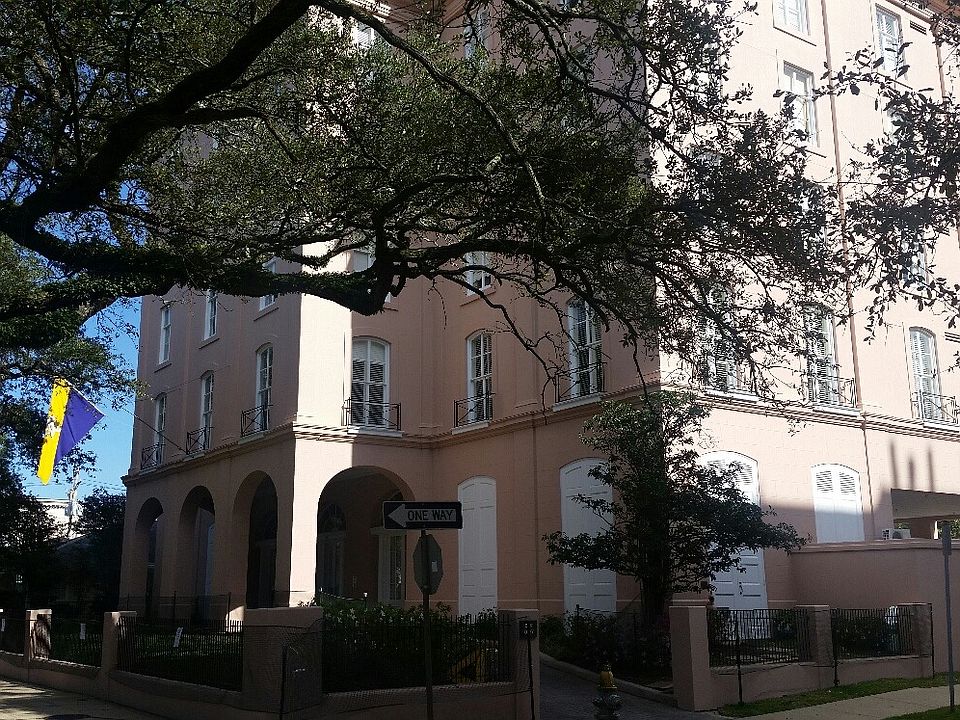 1st image of 2434 St Charles Ave APT 301