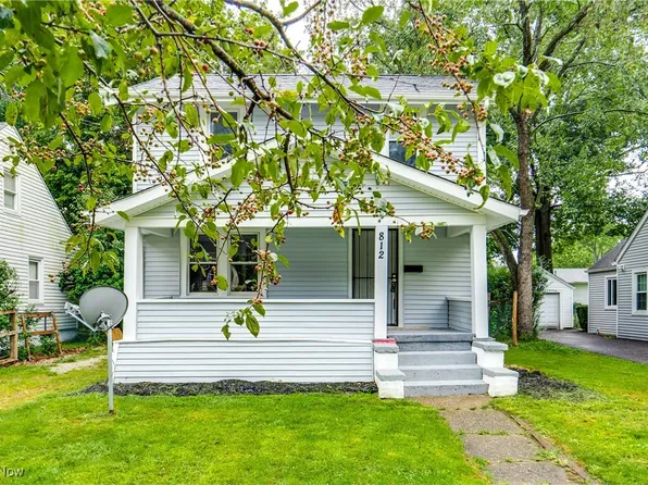 812 Kennebec Ave, Akron, OH 44305