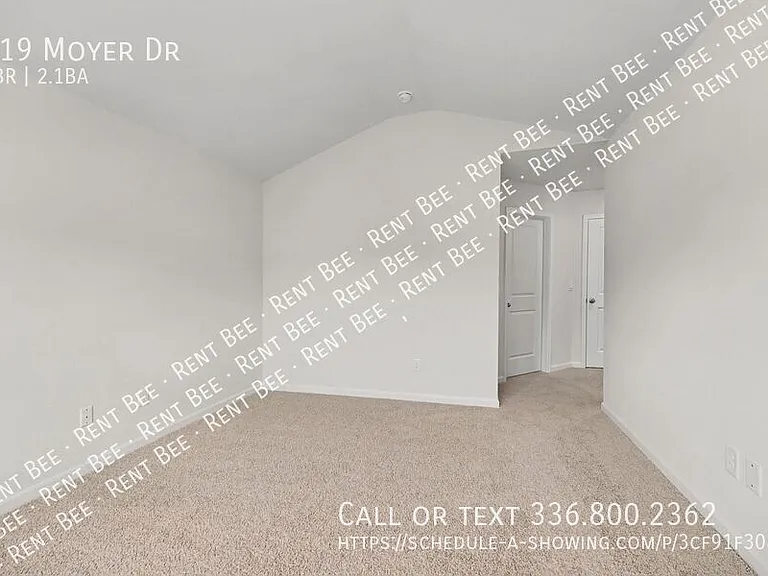 219 Moyer Dr — Photo 12