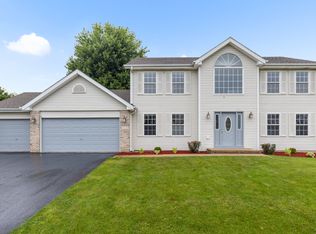 6804 Butterfield Dr, Cherry Valley, IL