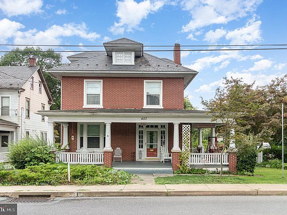 2nd image of 427 N George St