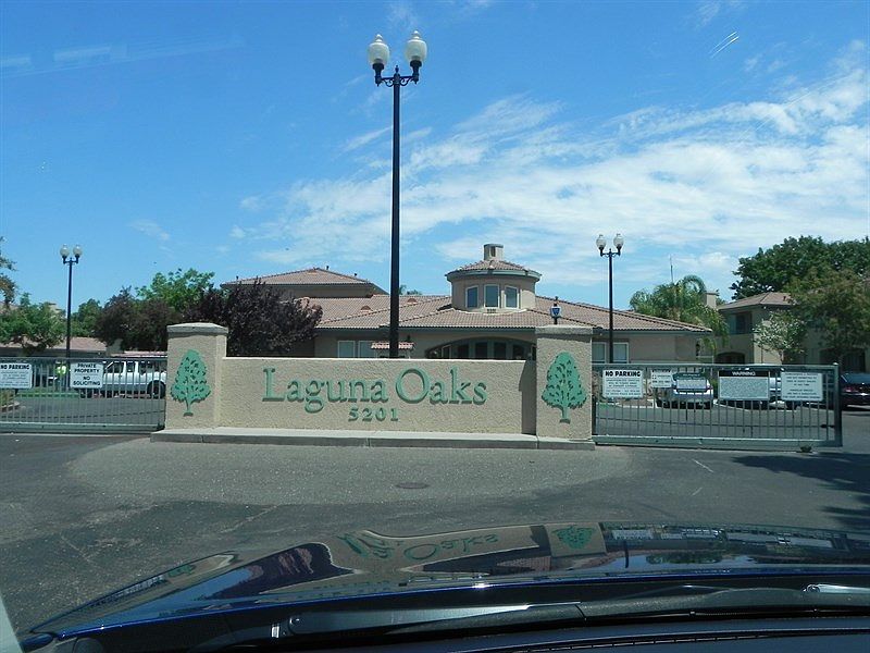 1st image of 5201 Laguna Oaks Dr Unit 132