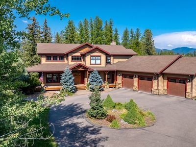 1017 Creek View Dr, Whitefish, MT, 59937