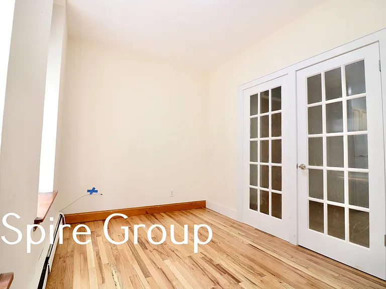 814 10th Ave #2C — Photo 4